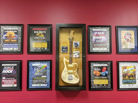 Guitboxes - Framed Guitar Box Specialist